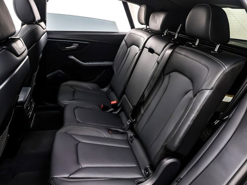 New 2026 Audi Q8 Prestige image 8