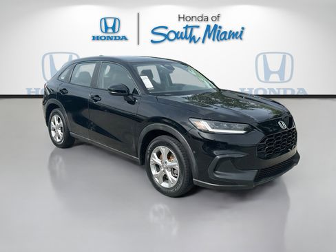Certified 2024 Honda HR-V LX image 1