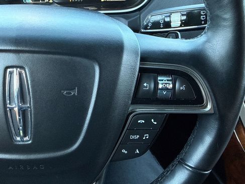 Used 2019 Lincoln Nautilus Reserve w/ Ultimate Package AWD/4WD image 25