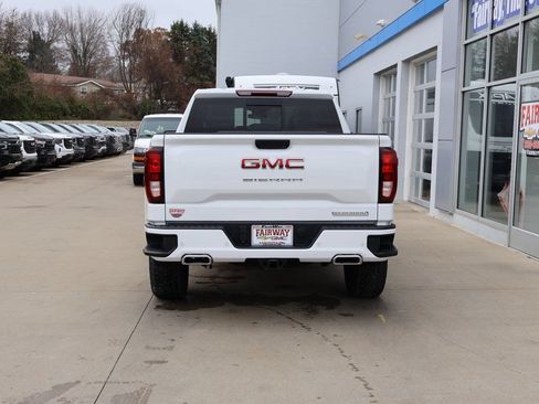 New 2026 GMC Sierra 1500 Elevation w/ Elevation Premium Package AWD/4WD image 9