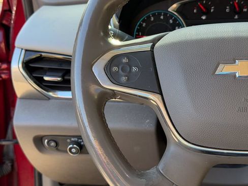 Used 2019 Chevrolet Traverse LT FWD image 10