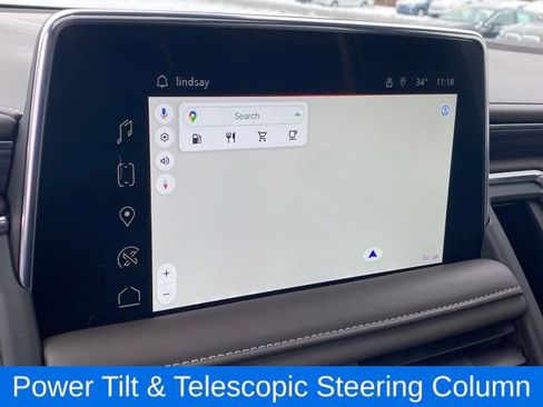 Used 2024 GMC Yukon SLT w/ SLT Luxury Package image 11