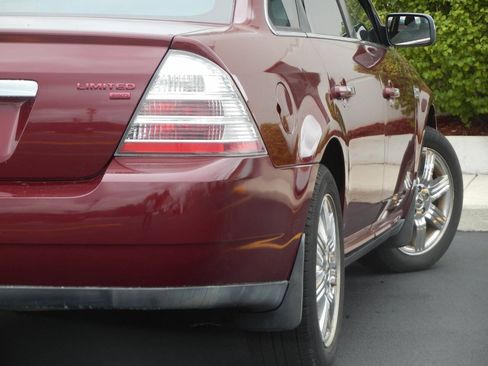 Used 2008 Ford Taurus Limited AWD/4WD image 18