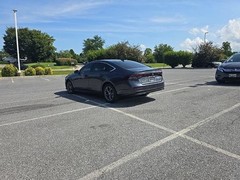 Used 2025 Honda Accord EX-L image 6