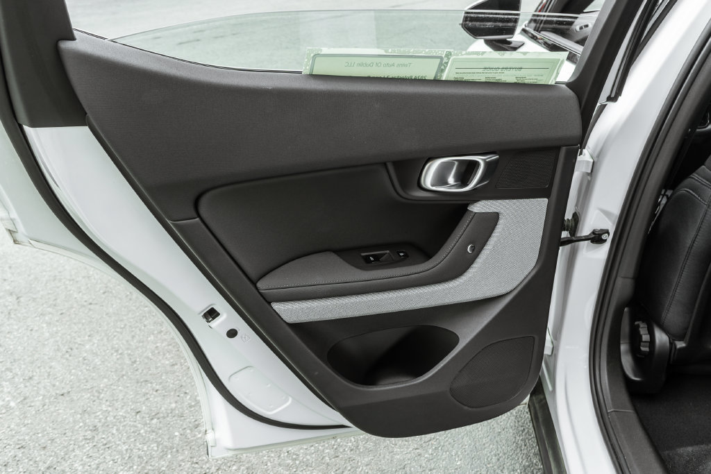 Used 2024 Polestar Polestar 2 AWD/4WD image 29