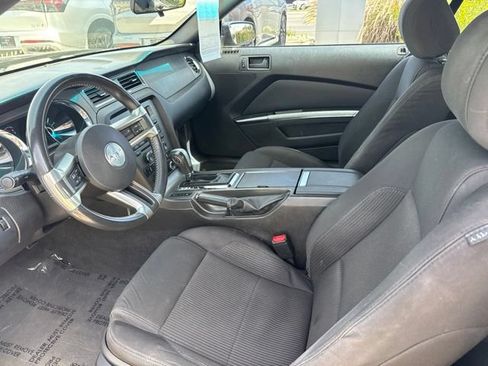 Used 2013 Ford Mustang GT RWD image 7