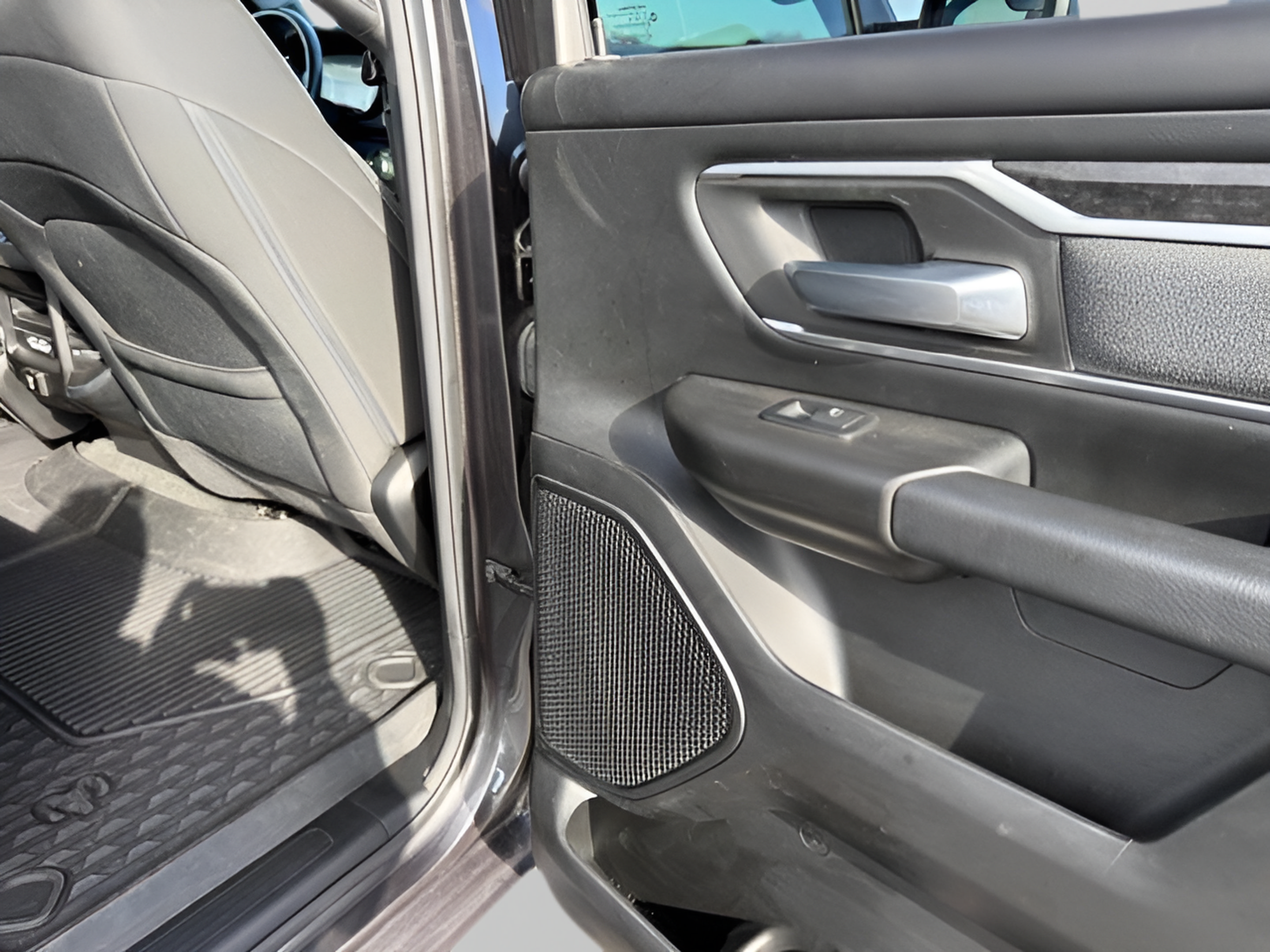 Used 2021 RAM 1500 Big Horn AWD/4WD image 9