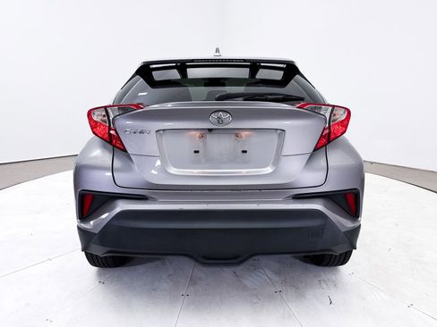 Used 2019 Toyota C-HR LE FWD image 13
