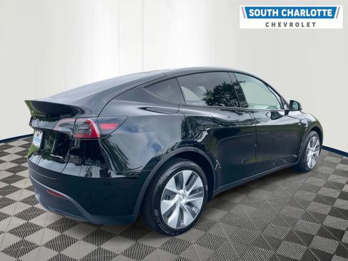 Used 2023 Tesla Model Y Long Range AWD/4WD image 4