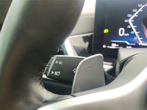 Used 2024 BMW X6 xDrive40i w/ Premium Package image 44