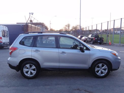 Used 2015 Subaru Forester 2.5i w/ Alloy Wheel Package AWD/4WD image 5