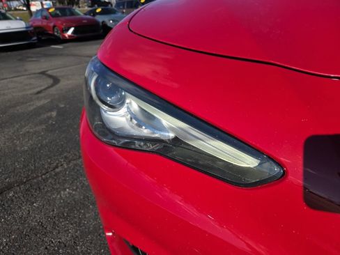 Used 2017 Alfa Romeo Giulia Ti image 13