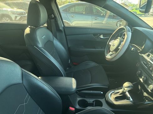 Used 2020 Kia Forte GT-Line image 10