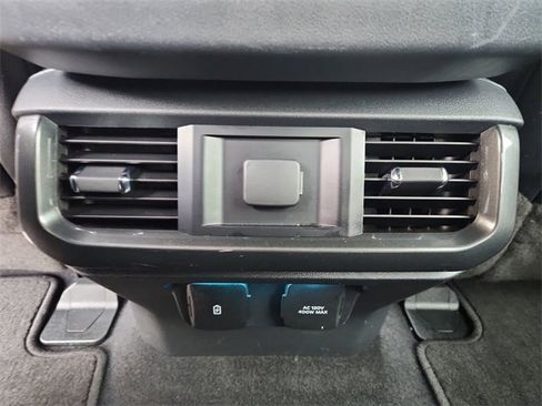 Used 2023 Ford F150 Lariat image 21