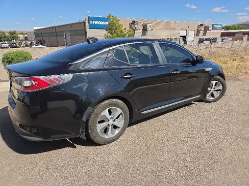 Used 2015 Kia Optima LX w/ Hybrid Convenience Package FWD image 4