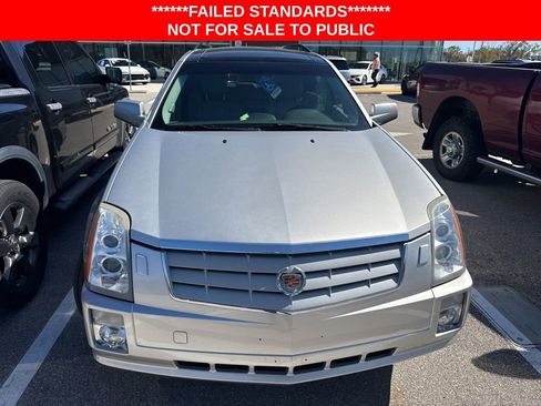 Used 2006 Cadillac SRX V8 w/ Utility Package image 3
