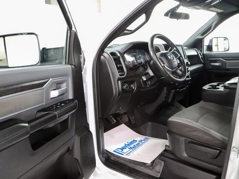 Used 2022 RAM 2500 Big Horn w/ Cold Weather Group image 3