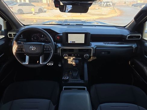Used 2024 Toyota Tacoma TRD Sport image 14