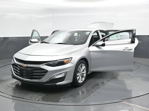 Used 2019 Chevrolet Malibu LT FWD image 39