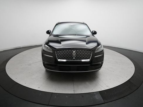 Used 2022 Lincoln Corsair AWD w/ Premium Package image 11