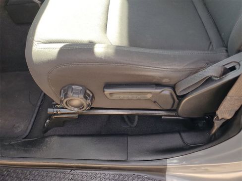 Used 2021 Jeep Wrangler Unlimited Sport image 14