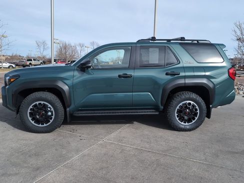 Used 2025 Toyota 4Runner TRD Off-Road Premium image 4