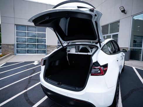 Used 2022 Tesla Model Y Performance AWD/4WD image 44