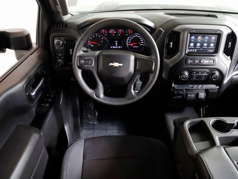 Used 2022 Chevrolet Silverado 2500 Custom image 15