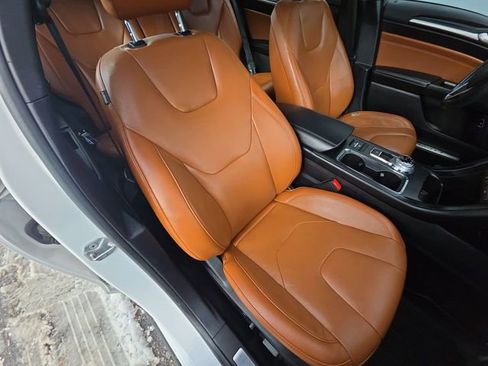 Used 2019 Ford Fusion Titanium image 27