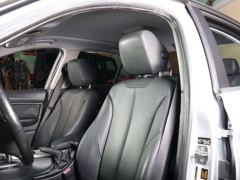 Used 2013 BMW 328i Sedan RWD image 26