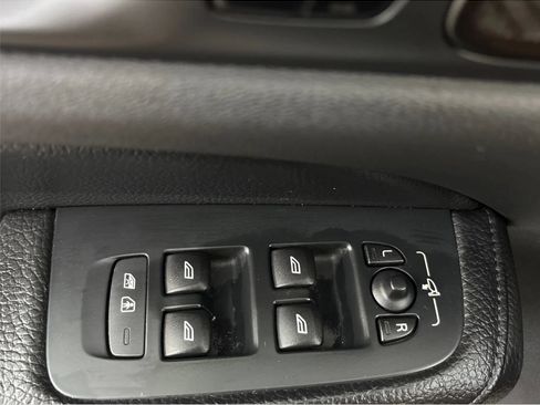 Used 2022 Volvo S60 B5 Inscription AWD/4WD image 41