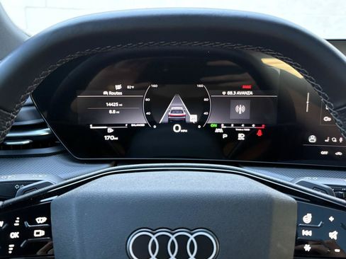 Used 2025 Audi SQ5 Premium Plus AWD/4WD image 12