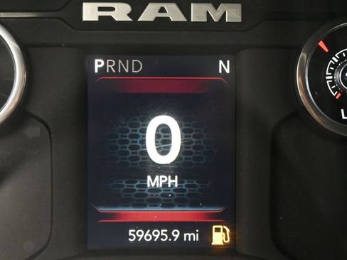 Used 2024 RAM 2500 Big Horn AWD/4WD image 4