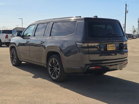 Used 2024 Jeep Grand Wagoneer L Series III w/ Quick Order Packagew 28T image 5