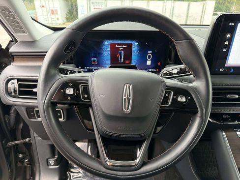 Used 2025 Lincoln Aviator Reserve w/ Equipment Group 201A AWD/4WD image 24