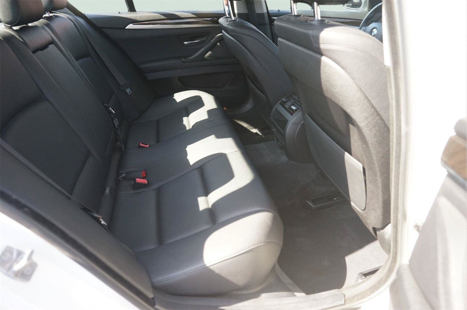 Used 2016 BMW 528i Sedan RWD image 16