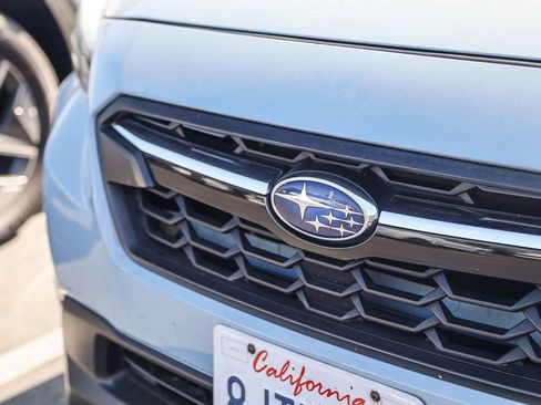 Used 2019 Subaru Crosstrek 2.0i Limited w/ Moonroof Package w/Navigation AWD/4WD image 5