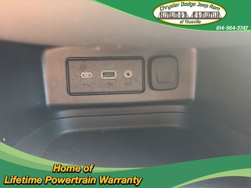 Used 2023 Chevrolet Equinox LT AWD/4WD image 18