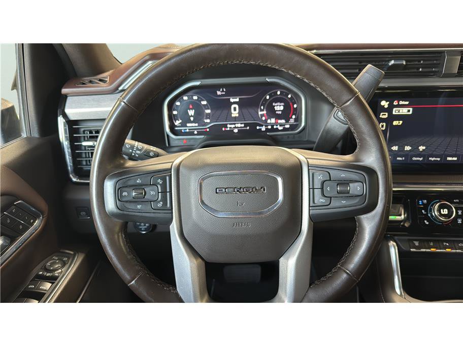 Used 2024 GMC Sierra 2500 Denali w/ Technology Package AWD/4WD image 33