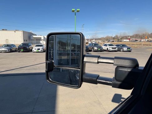 Used 2017 Chevrolet Silverado 2500 LTZ w/ Vortec Plus Package image 20