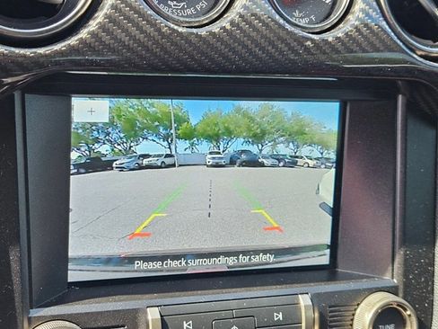 Used 2019 Ford Mustang Shelby GT350R w/ GT350R Equipment Group 920A RWD image 17