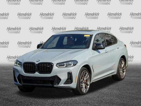 Certified 2025 BMW X4 M40i AWD/4WD image 5