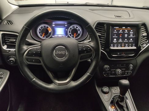 Used 2019 Jeep Cherokee Limited image 22