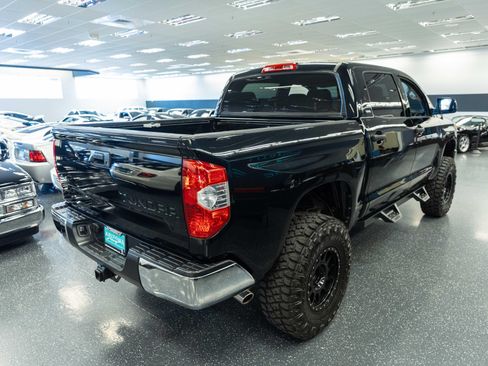 Used 2019 Toyota Tundra SR5 AWD/4WD image 6