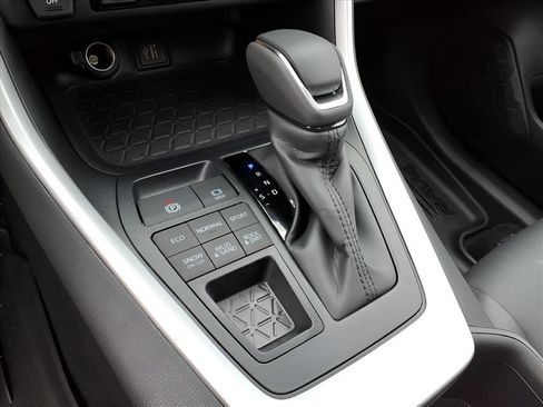 New 2025 Toyota RAV4 XLE Premium image 17