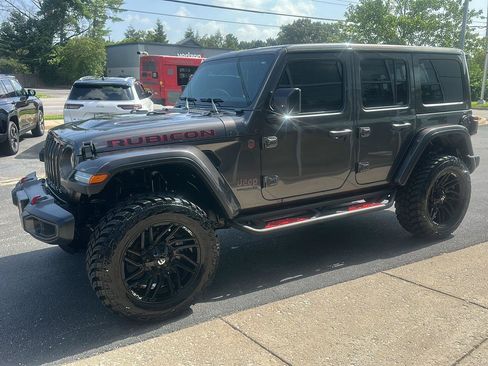 Used 2018 Jeep Wrangler Unlimited Rubicon AWD/4WD image 9