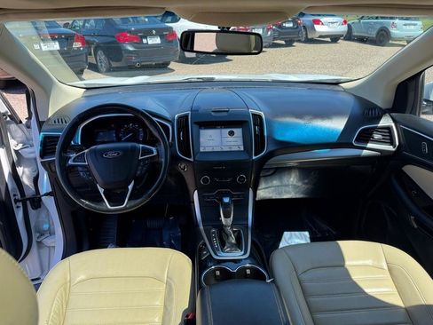 Used 2016 Ford Edge SEL w/ Equipment Group 201A AWD/4WD image 31