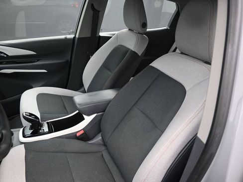 Used 2019 Chevrolet Bolt LT image 10