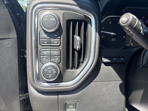 Used 2020 GMC Sierra 2500 Denali w/ Denali Ultimate Package AWD/4WD image 18