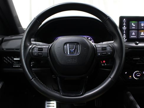 Used 2025 Honda Accord Sport image 8